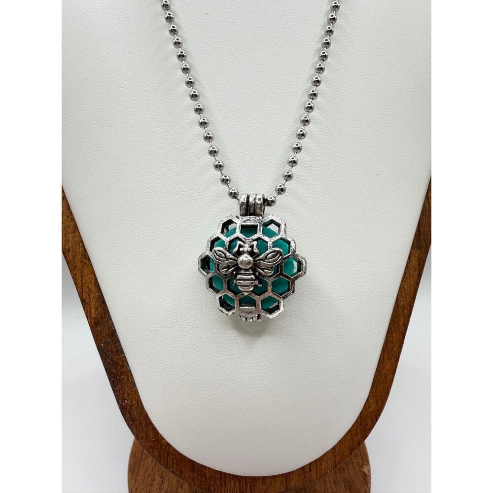 Bee Honeycomb Pendant Necklace – Silver Tone, Turquoise Detail - Picture 2 of 4
